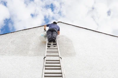 Peinture extérieure à Momas — façades et ravalement